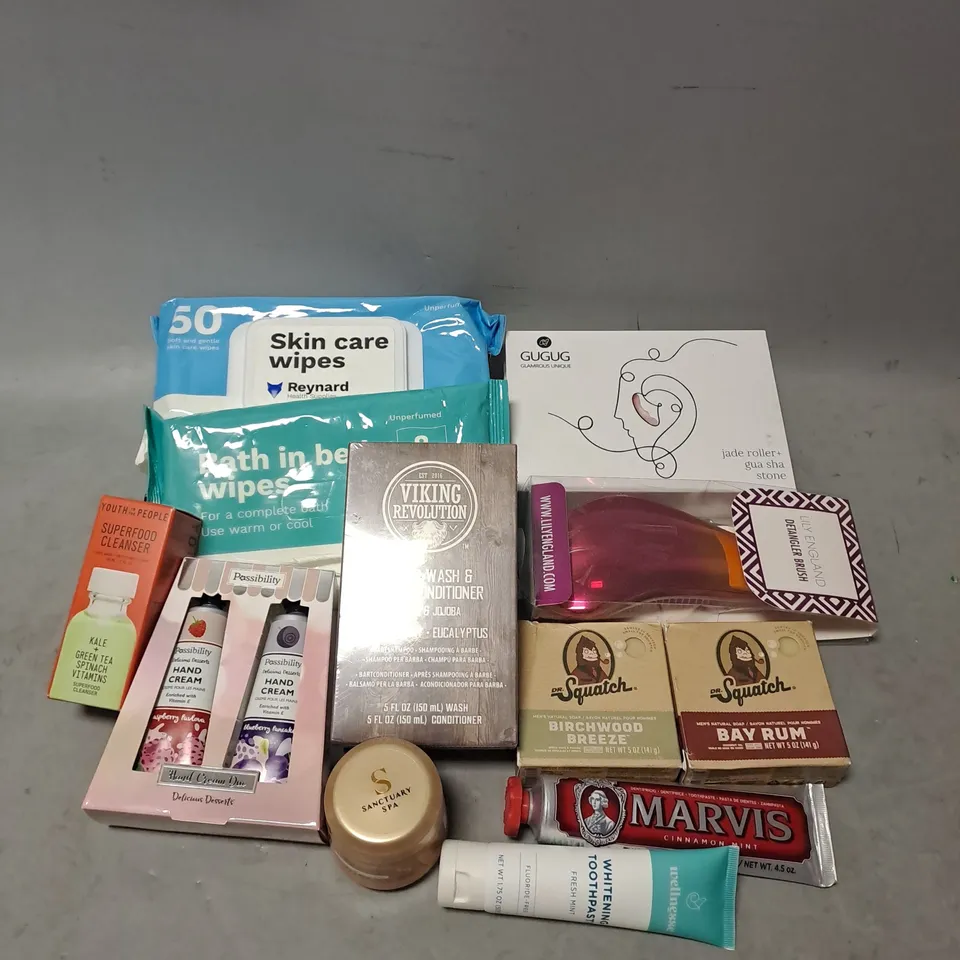 APPROXIMATELY 20 ASSORTED COSMETIC PRODUCTS TO INCLUDE - SANCTUARY SPA BODY BUTTER - VIKING REVOLUTION BEARD WASH & BEARD CONDITIONER - POSSIBILITY HAND CREAM - ETC