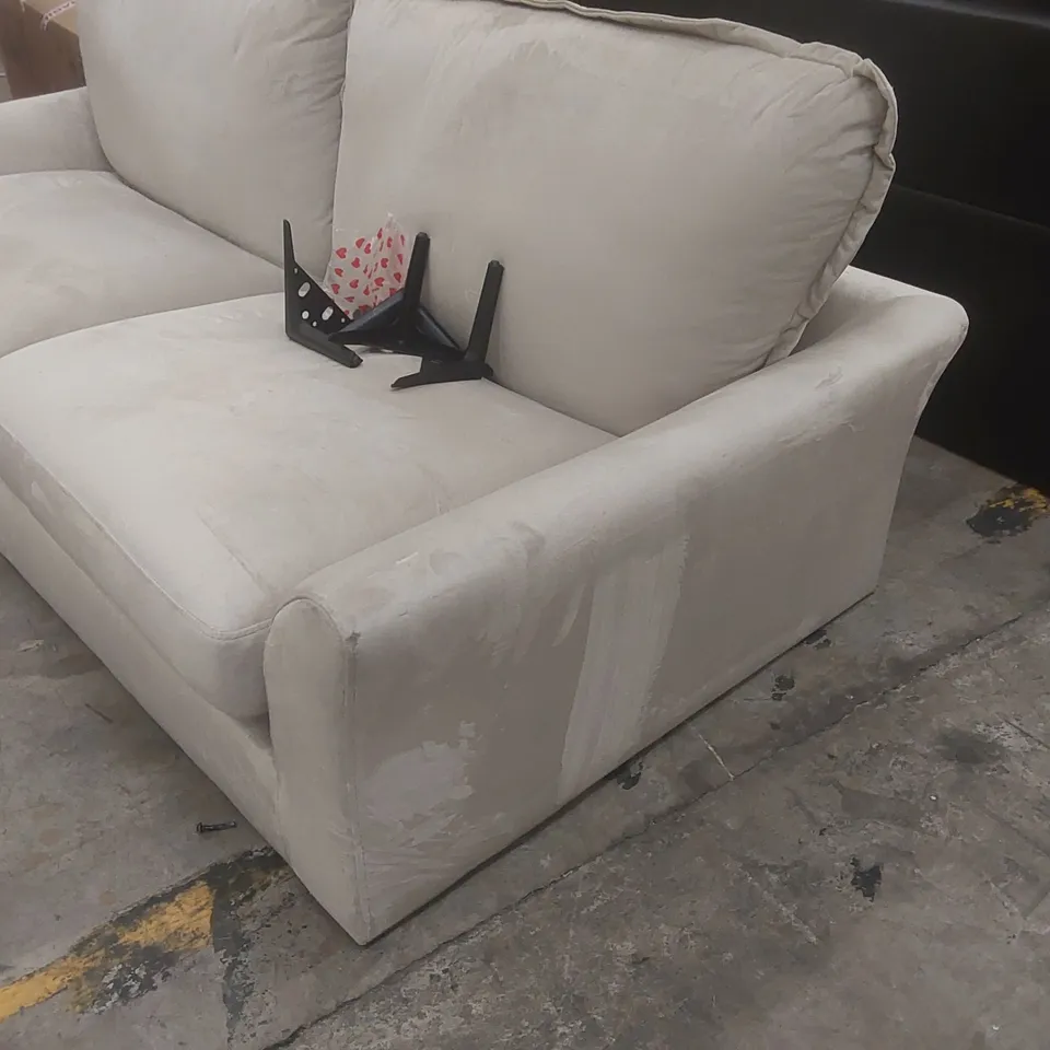 QUALITY DESIGNER VELVET UPHOLSTERED 3-SEATER SOFA