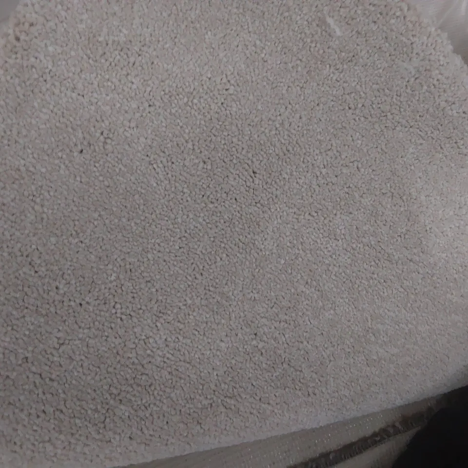 ROLL OF QUALITY FREEDOM XTRA CANVAS CARPET APPROXIMATELY 5M × 4M
