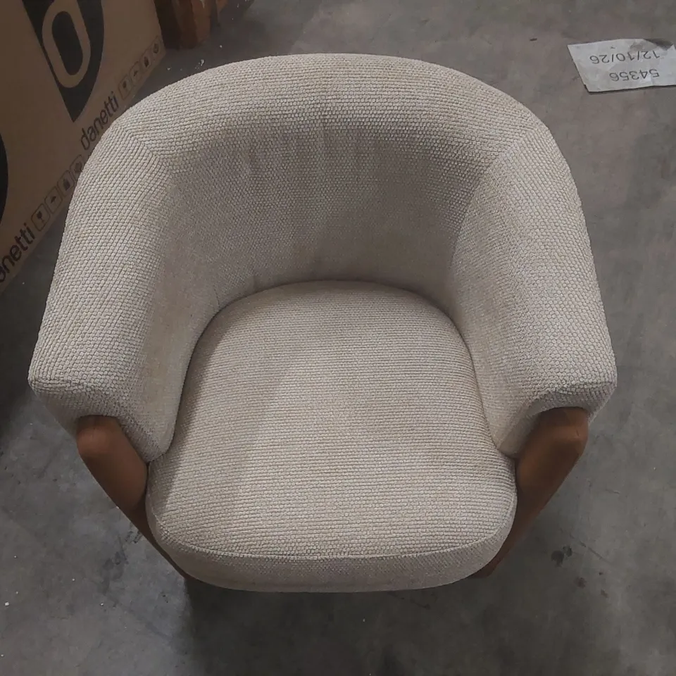 DANETTI DINA UPHOLSTERED DINING CHAIR - HONEY LINEAR CHENILLE WITH CARAMEL SMOOTH PLUSH FABRIC
