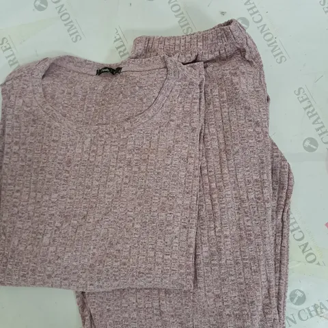 FAMILY WOMEN'S PAJAMA SET IN PINK SIZE XXL