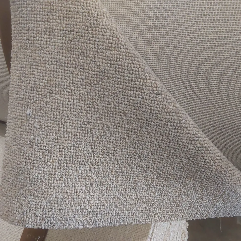 ROLL OF QUALITY HEATHCOTE TWANY BEECH CARPET - APPROXIMATELY 5 x 33.21m