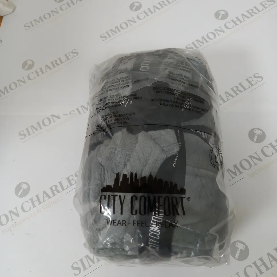 CITY COMFORT LADIES DRESSING GOWN SIZE XL