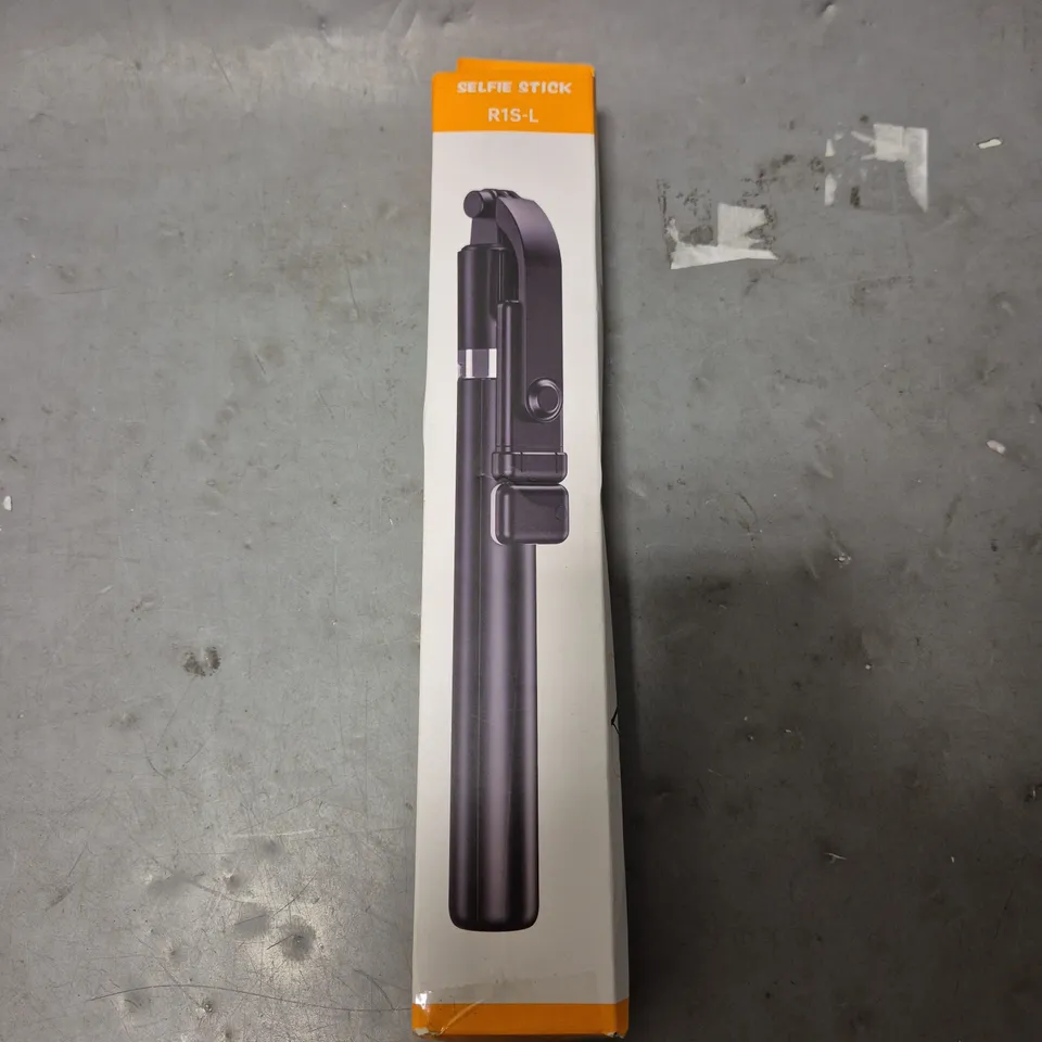 BOXED SELFIE STICK R1S-L
