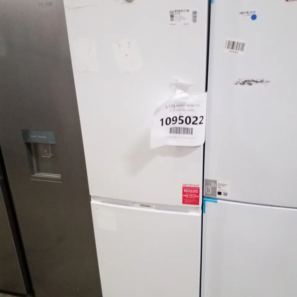 HOOVER HOCH1T518EWK-1 FREESTANDING 50/50 FRIDGE FREEZER - UNPROCESSED RAW RETURN 