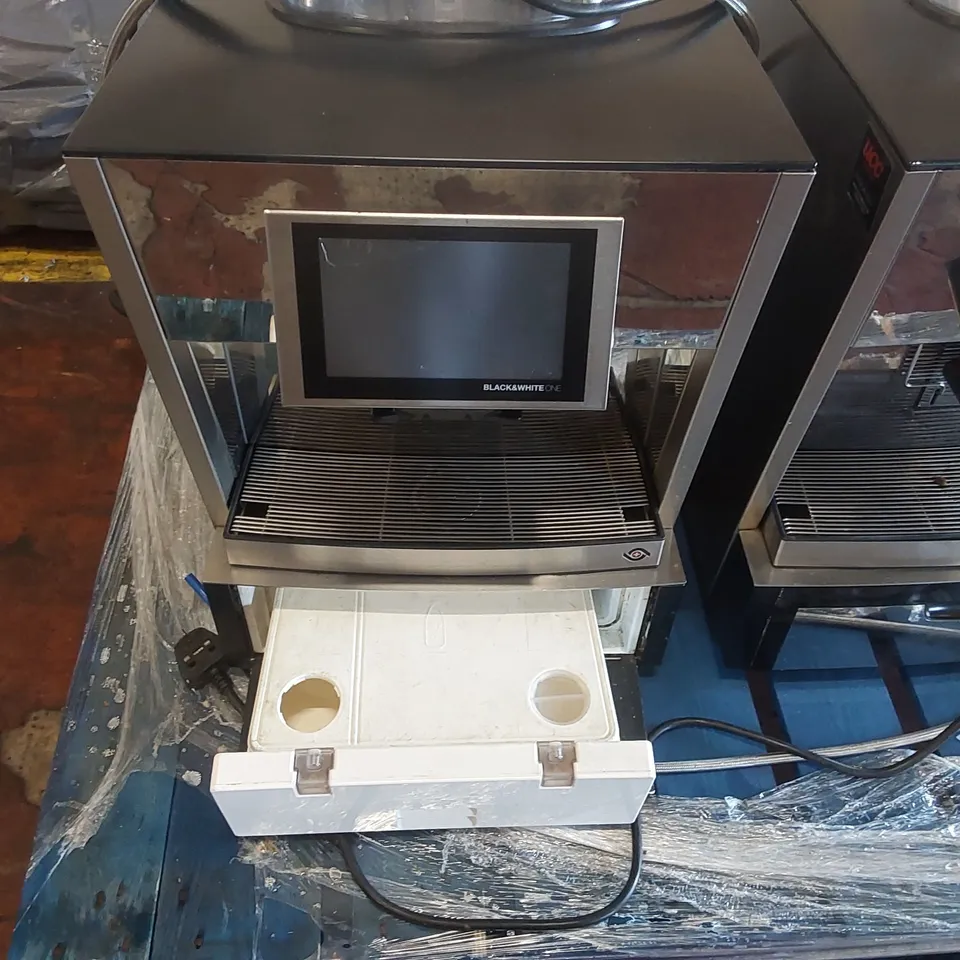 THERMOPLAN BLACK AND WHITE ONE- AUTOMATIC COFFEE MACHINE