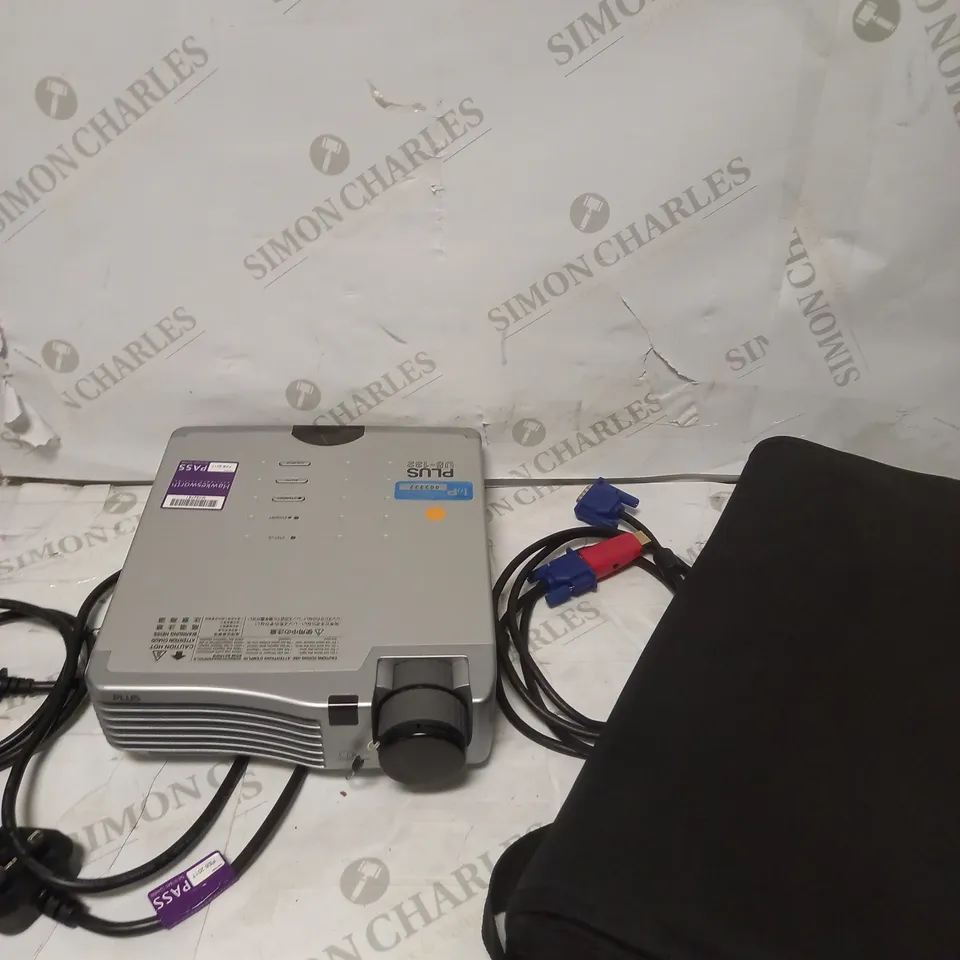PLUS U5-132 PROJECTOR 