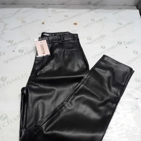 MISSGUIDED LEATHER LOOK TROUSE - SIZE 14L