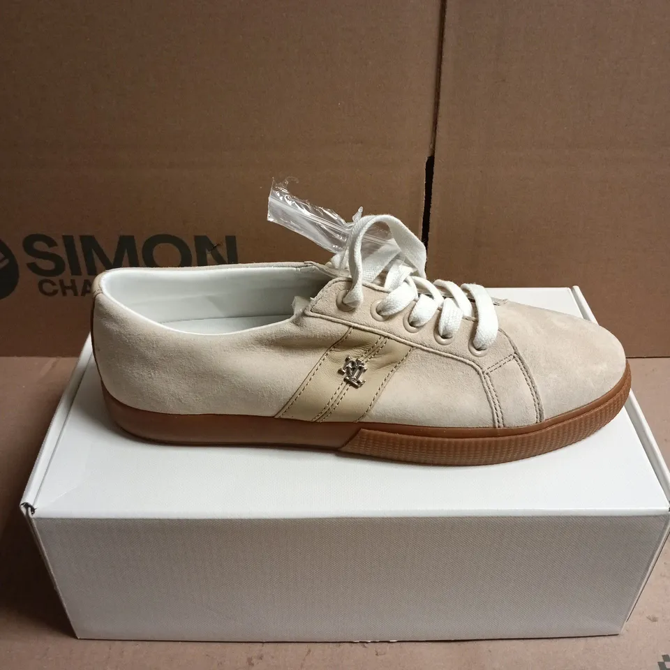 BOXED PAIR OF LAUREN RALPH LAUREN JANSON II TRAINERS - 5