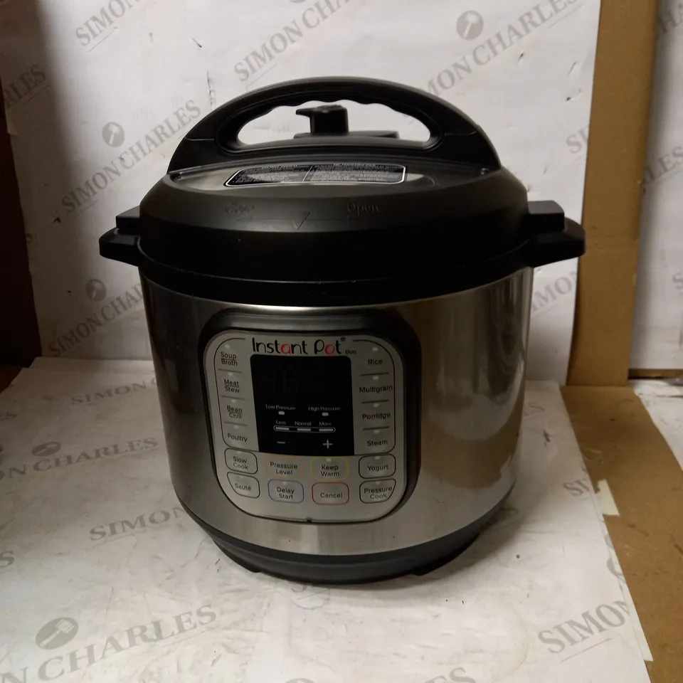 INSTANT POT DUO SMART PRESSURE COOKER
