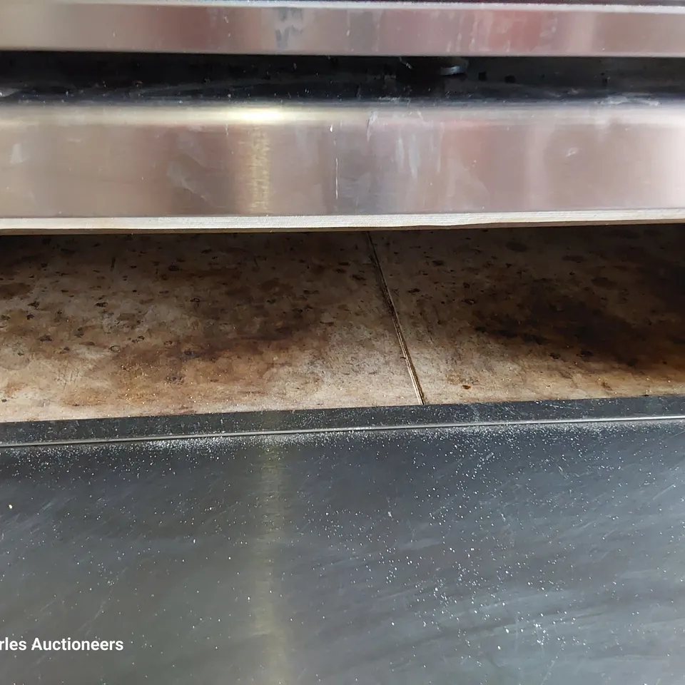 LINCAT PIZZA OVEN PO69X