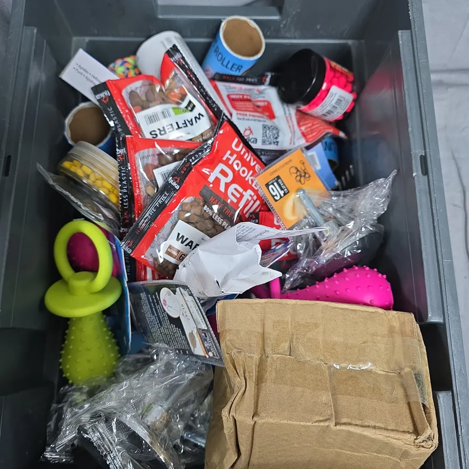 BOX OF ASSORTED ITEMS TO INCLUDE - WOOL - FISH BATE - DOG TOYS 