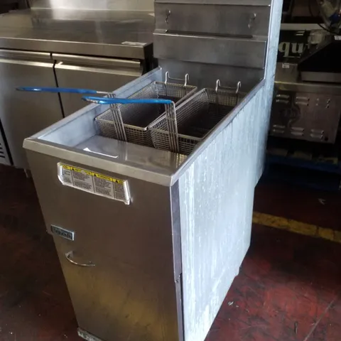 PITCO M35C FRYALATOR TWIN-TANK GAS FRYER