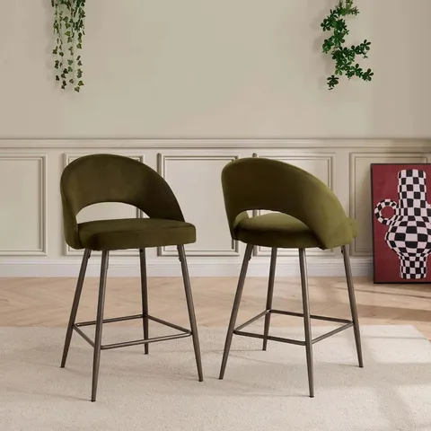 BOXED DUSK LOLA SET OF 2 BARSTOOLS - RICH GREEN (1 BOX)