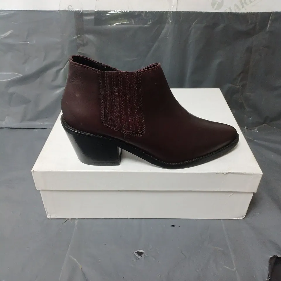 BOXED PAIR OF WOMENS WINE LEATHER ANKLE BOOTS SIZE 36