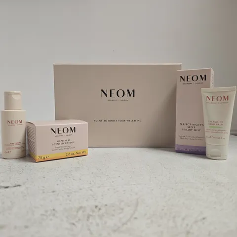 NEOM COSMETIC SET