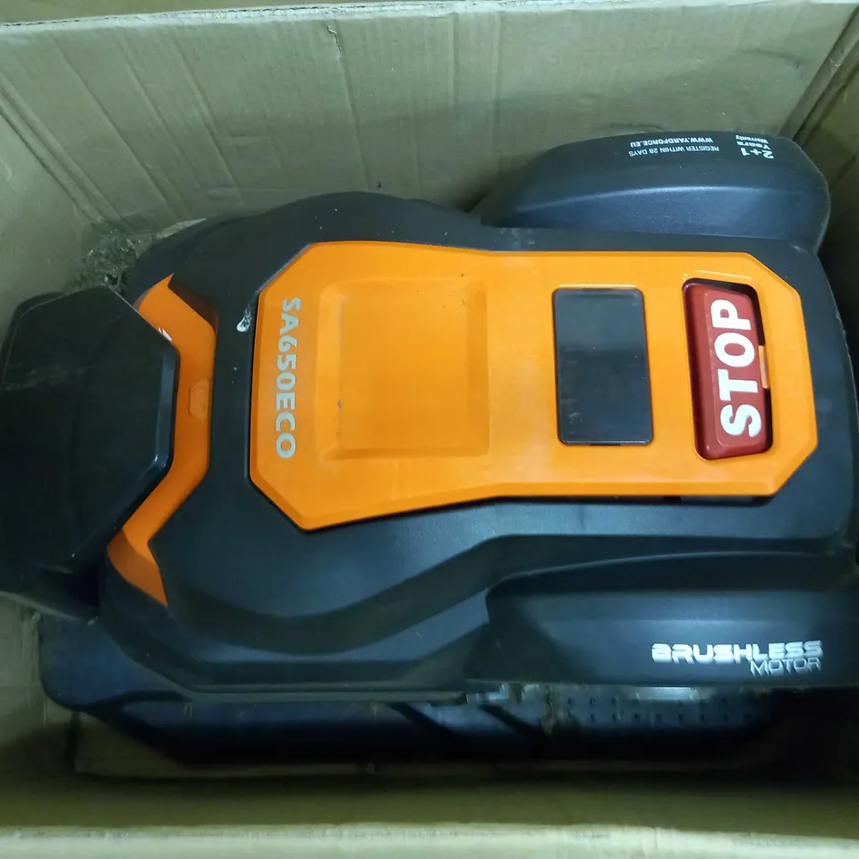 YARDFORCE SA650ECO ROBOT LAWNMOWER