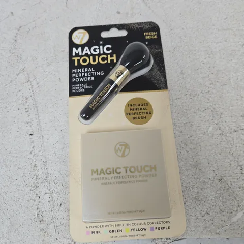 W7 MAGIC TOUCH MINERAL PERFECTING POWDER β FRESH BEIGE, 10G, WITH BUILT-IN COLOUR CORRECTORS (BOXED)