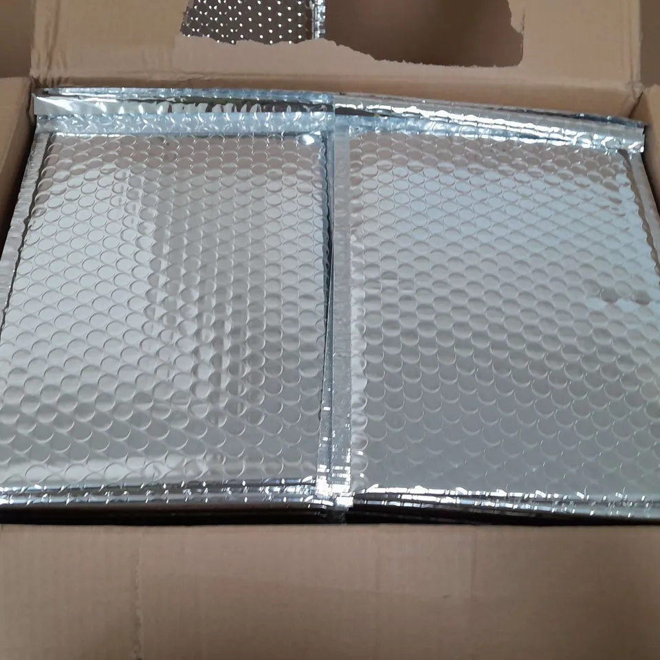 LARGE QUANTITY OF PADDED ENVELOPE MAILERS