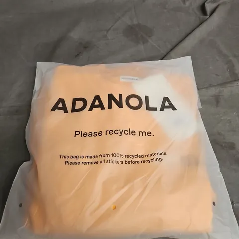 ADANOLA DISTANCE OVERSIZED SWEATSHIRT – MANGO ORANGE (SIZE M)
