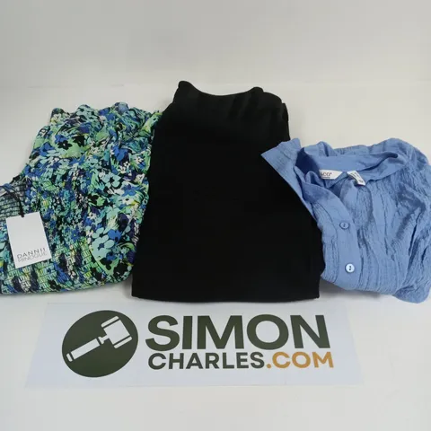 APPROXIMATELY 35 ASSORTED CLOTHING ITEMS IN VARIOUS SIZES, STYLES & COLOURS TO INCLUDE BRANDS SUCH AS DANNII MINOGUE, DENIM & CO, RUTH LANGSFORD , ETC - COLLECTION ONLY