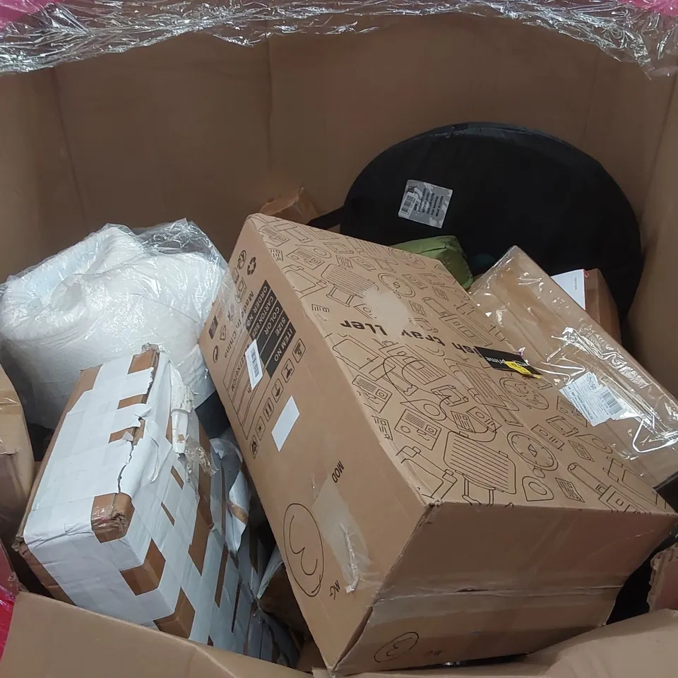 PALLET OF ASSORTED ITEMS INCLUDING: CLIMBING MACHINE, KITCHEN SINK, FOLDING FOOTBALL GOAL, IN-EAR MONITOR SYSTEMS, GEL CUSHION ECT