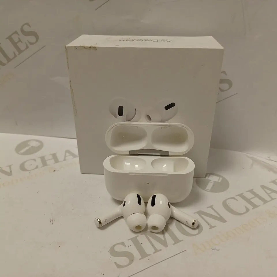 BOXED APPLE AIRPODS PRO (A2190)