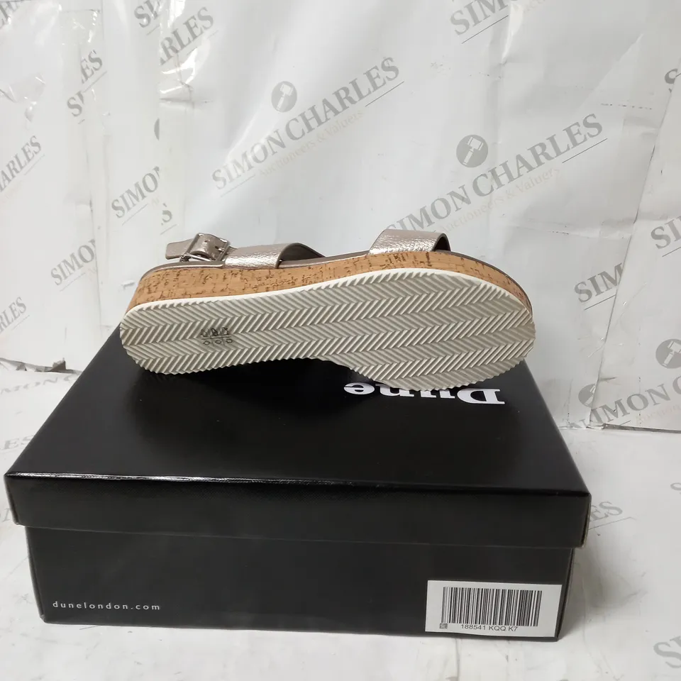 BOXED DUNE WOMANS PEWTER LEATHER SANDLES SIZE 7