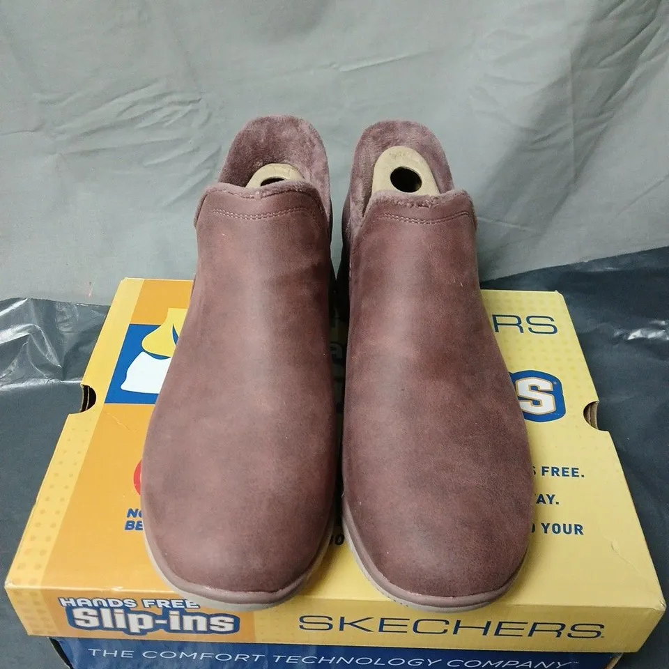 SKECHERS SLIP-ON SHOES – DARK ROSE - UK SIZE 8