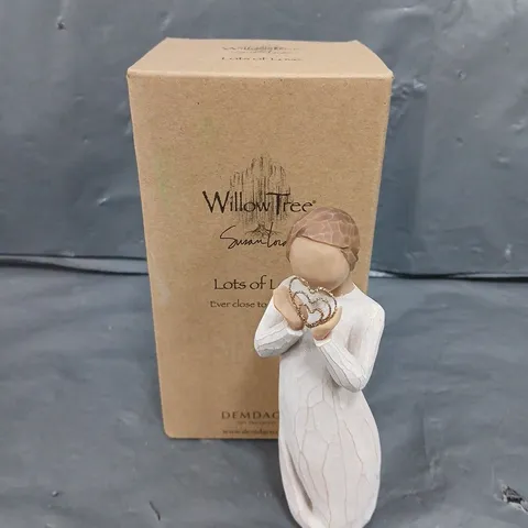 WILLOW TREE LOTS OF LOVE FIGURINE