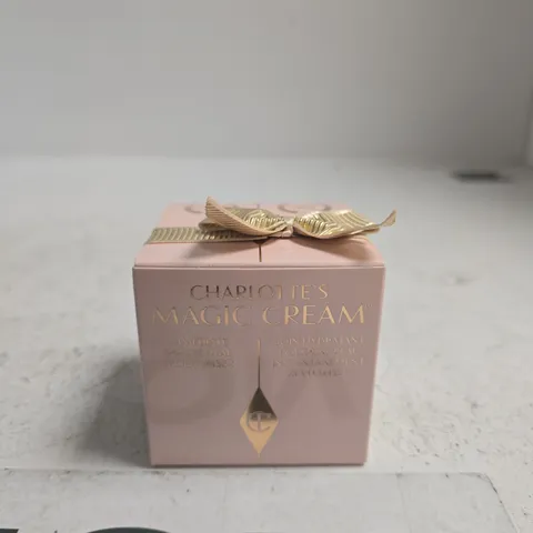 CHARLOTTE'S MAGIC CREAM SKIN MOISTURISER – PINK BOX WITH RIBBON