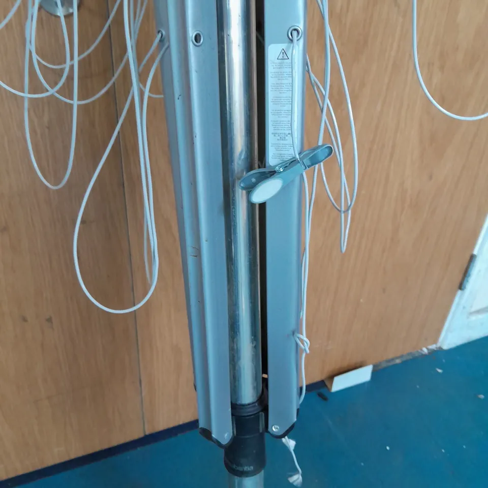 BRABANTIA ROTARY GARDEN CLOTHES AIRER