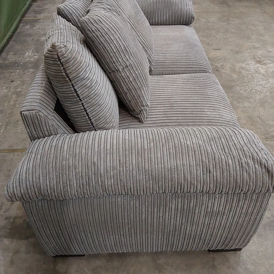 QUALITY DESIGNER 3 SEATER FABRIC UPHOLSTERED SOFA - GREY
