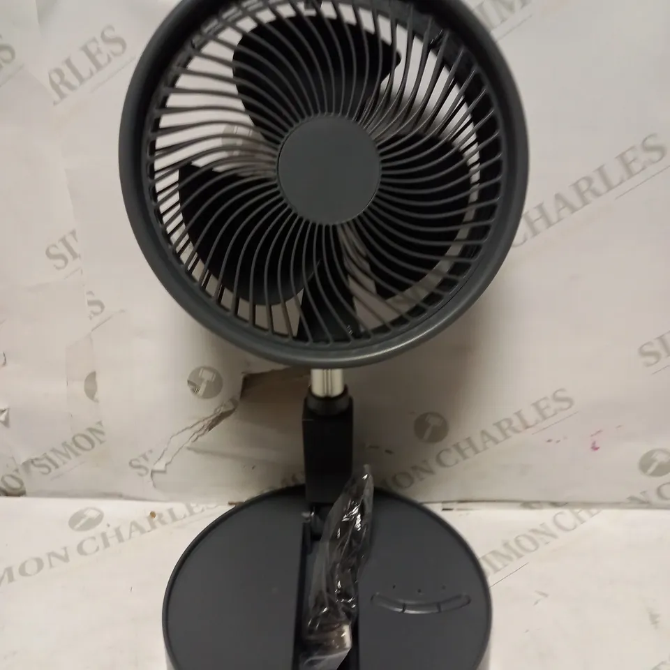 BELL & HOWELL RECHARGEABLE EXTENDABLE DESK & FLOOR FAN, GREY