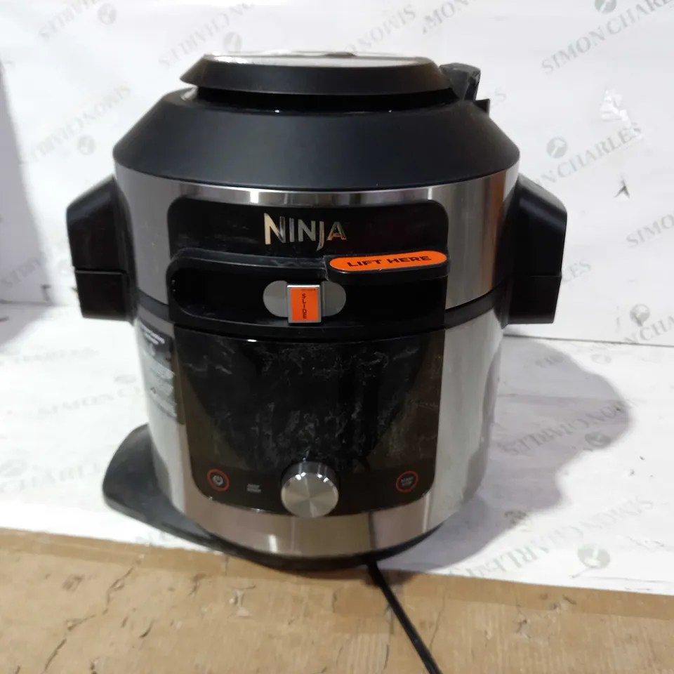 NINJA FOODI MAX MULTI COOKER