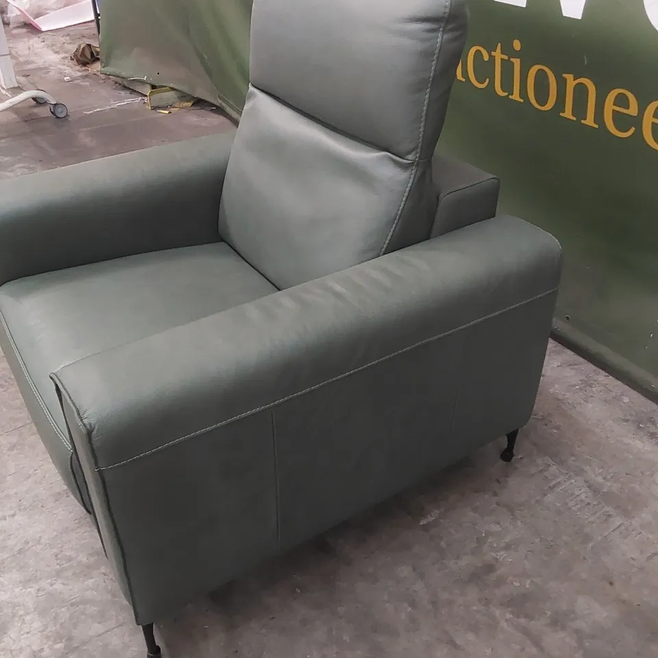 QUALITY DESIGNER ITALIAN MADE GARY LEATHER ARMCHAIR 