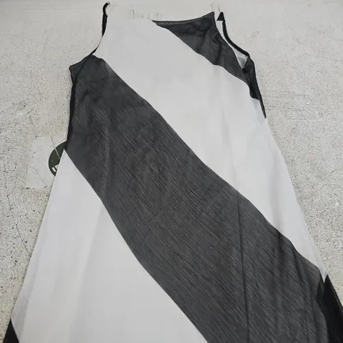 ASOS DESIGN DRESS – MADE IN INDIA SIZE 16