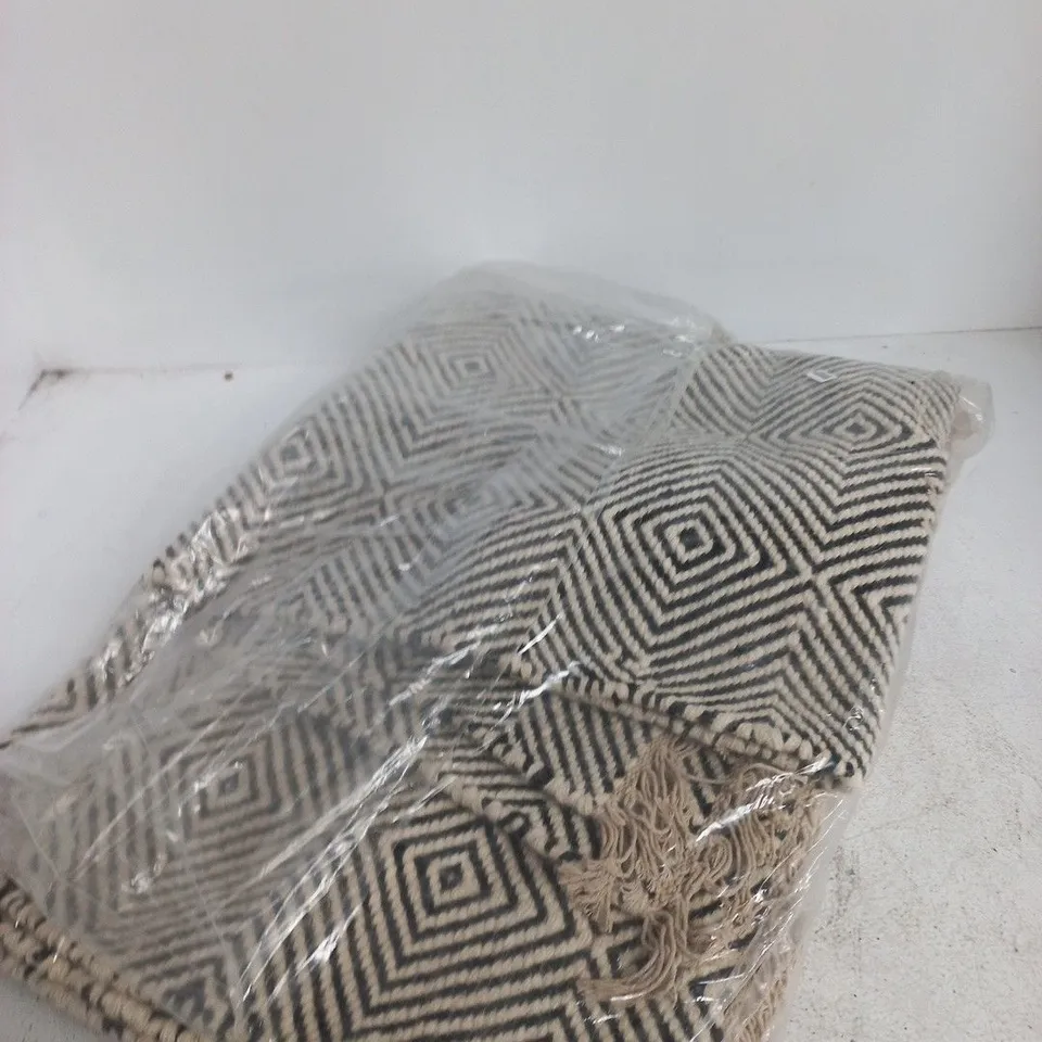 BOX CONTAINING 7 LARGE RUGS