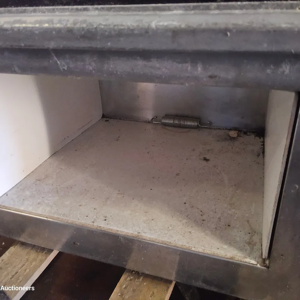 KFC MERRYCHEF MICROCOOK HD1925