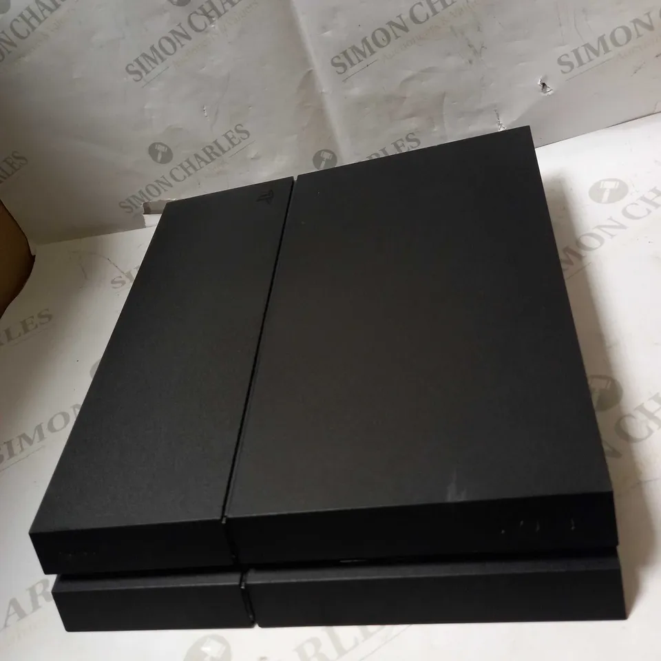 SONY PLAYSTATION 4