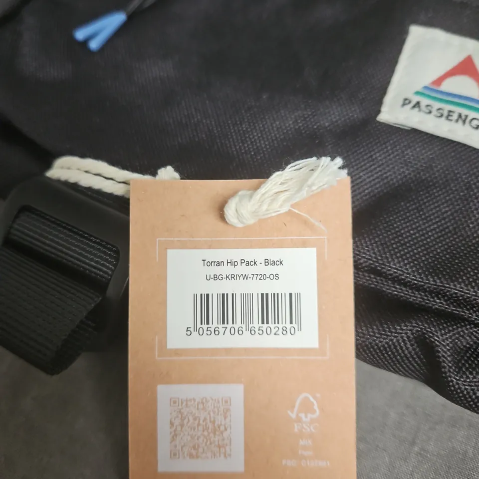 PASSENGER HIP PACK BLACK 