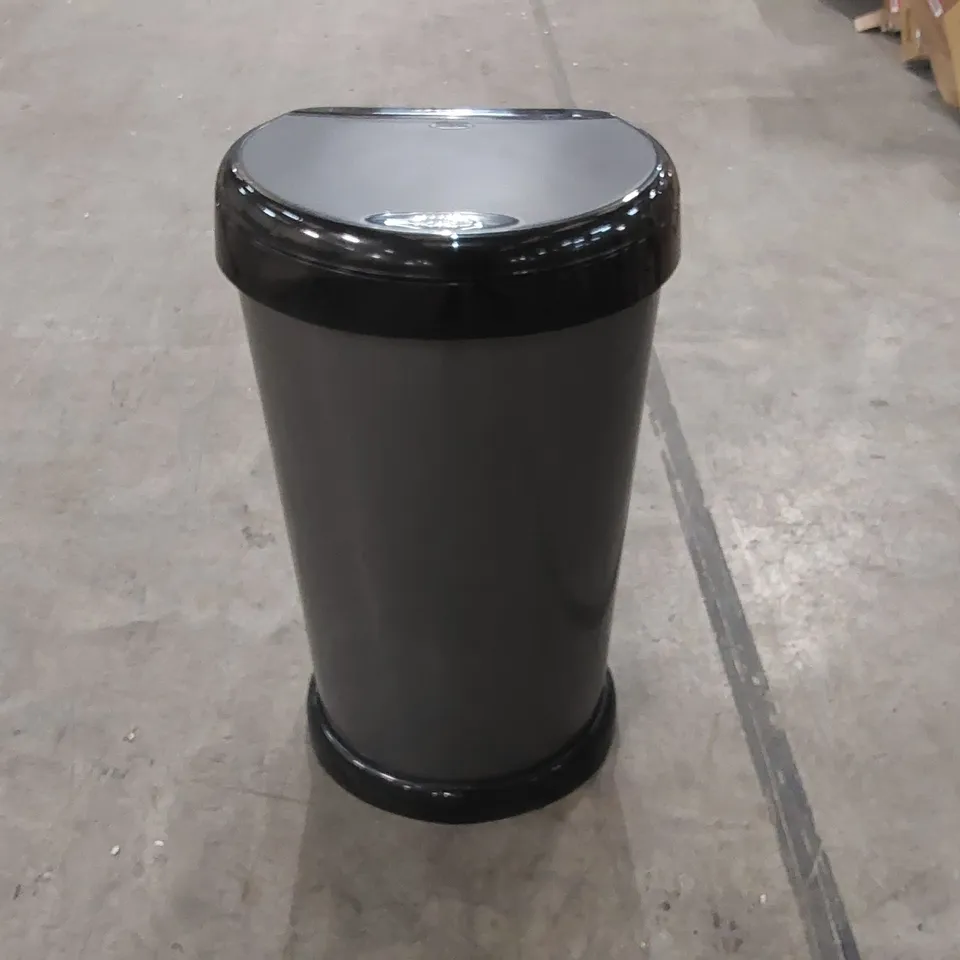 BOXED 42 LITRE TOUCH TOP WASTE BIN (1 BOX)