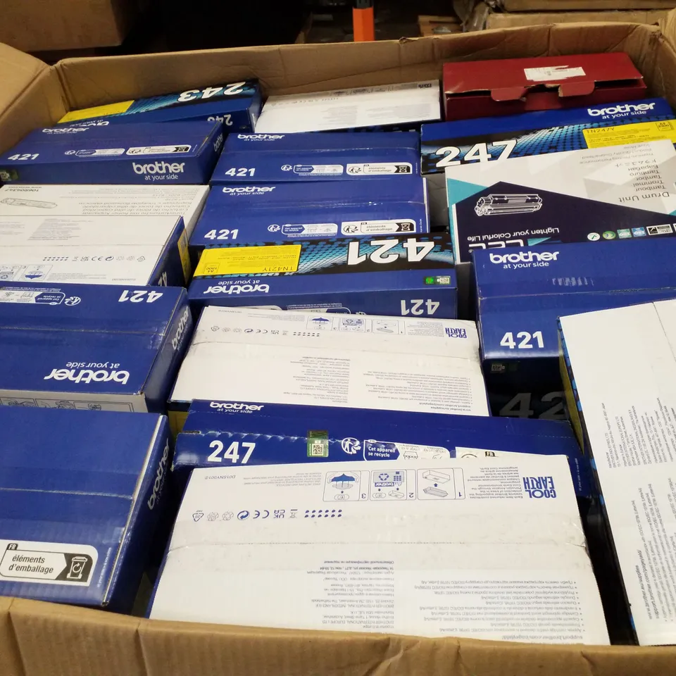 PALLET CONTAINING ASSORTED TONER CARTRIDGES 