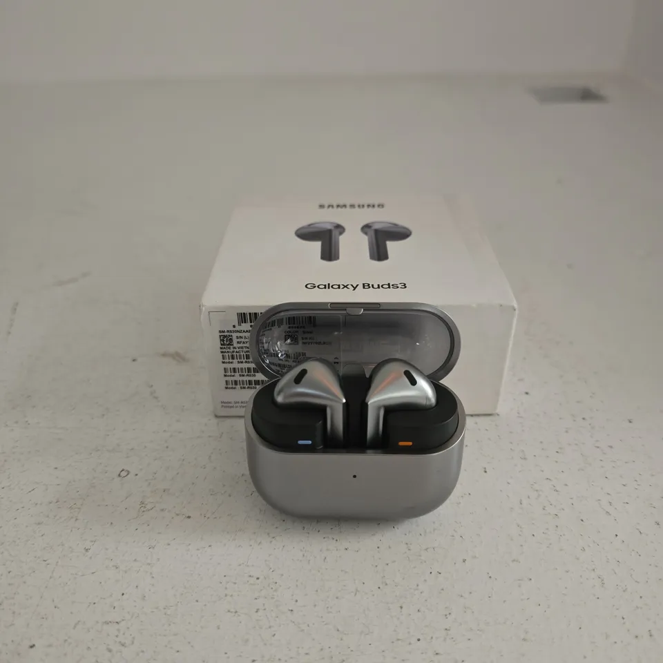 SAMSUNG GALAXY BUDS3 BOXED