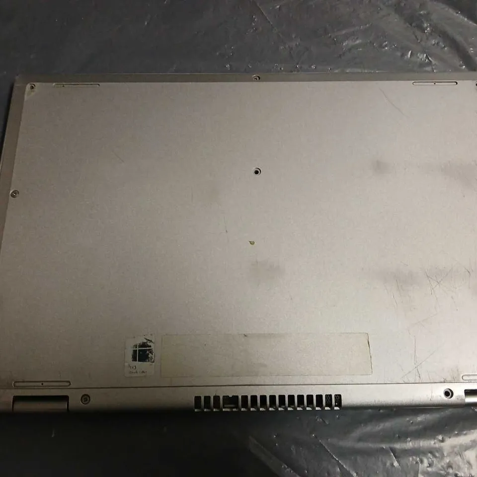 DELL 350* FOLDING LAPTOP IN BRUSH SILVER 