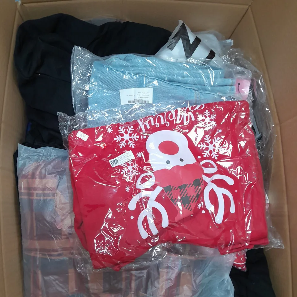 BOX OF APPROX. 20 CLOTHING ITEMS TO INCLUDE - JEANS , JUMPER , COATS ETC