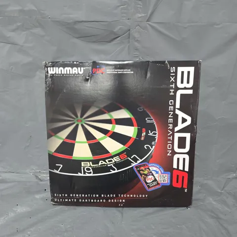 BOXED WINMAU BLADE 6 DARTBOARD