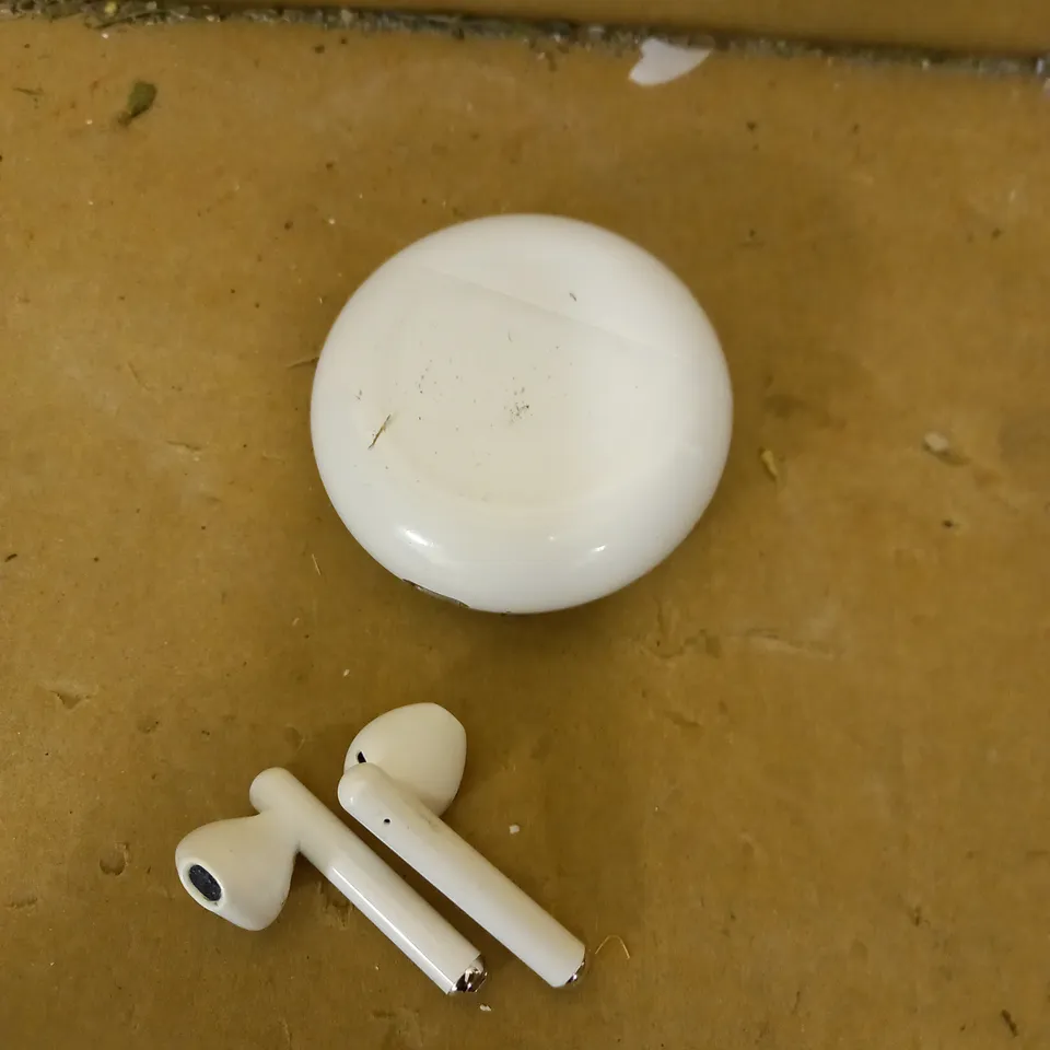 HUAWEI FREEBUDS 3 - WHITE  RRP £90