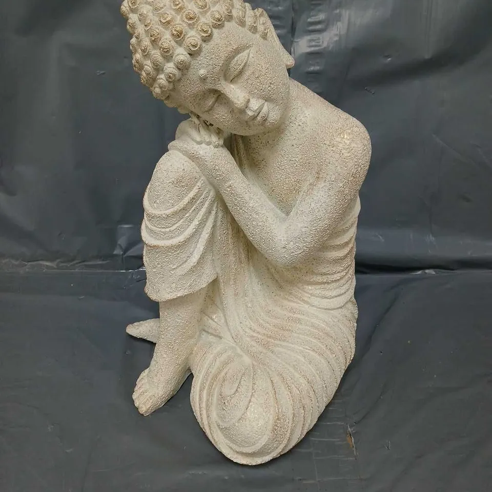 GARDEN BUDDHA STATUE