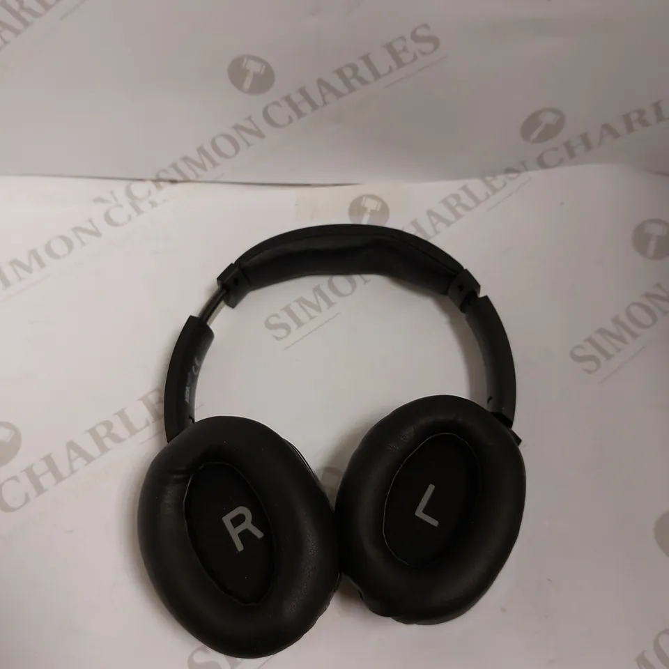 WIRELESS NOISE CANCELLING HEADPHONES